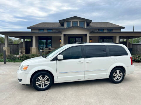 2009 Dodge Grand Caravan for sale at Car Country in Clute TX
