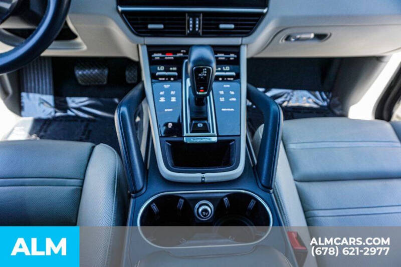 2023 Porsche Cayenne
