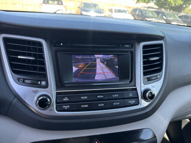 2016 Hyundai Tucson SE