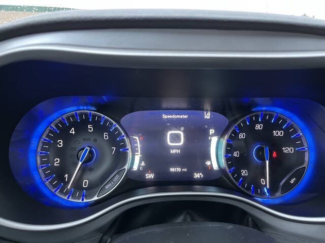 2022 Chrysler Pacifica Touring