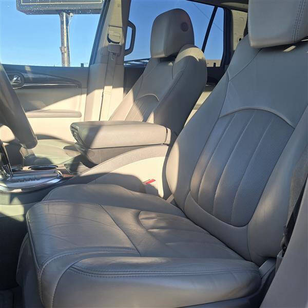 2017 Buick Enclave Leather