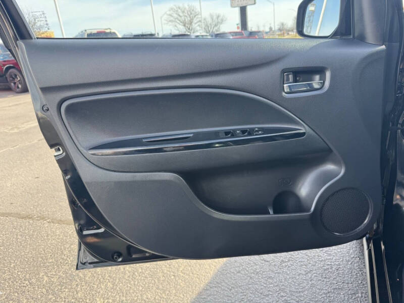 2020 Mitsubishi Mirage SE