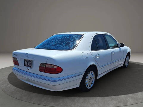 2001 Mercedes-Benz E-Class E 320