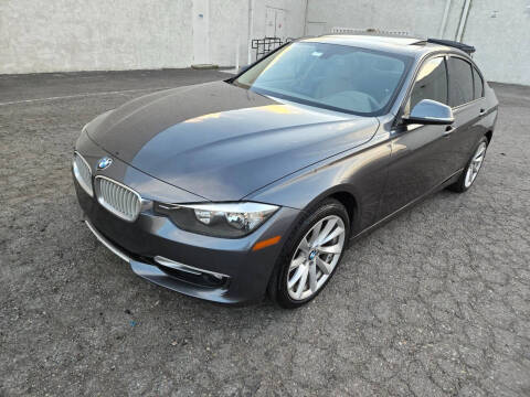 2012 BMW 3 Series 328i
