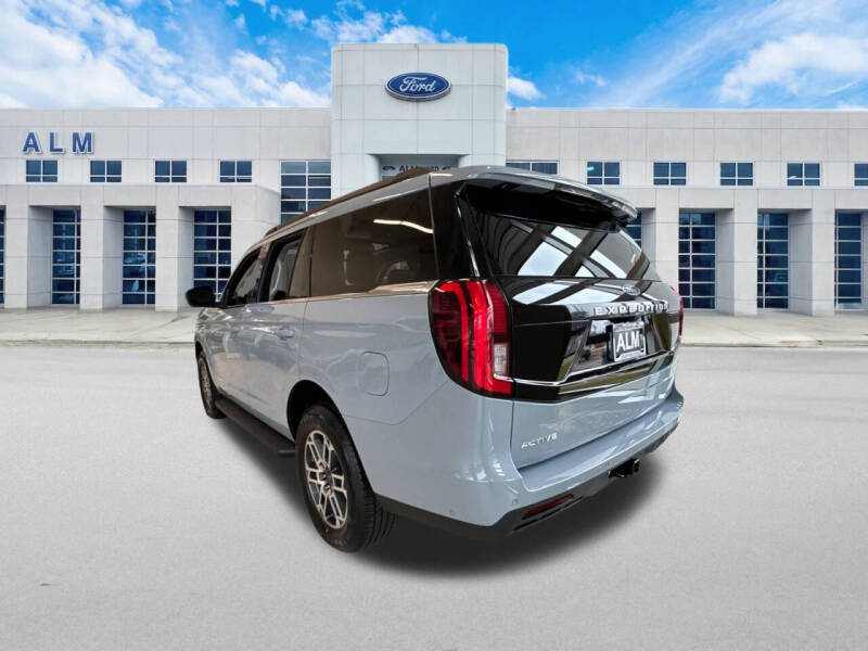 2025 Ford Expedition Active