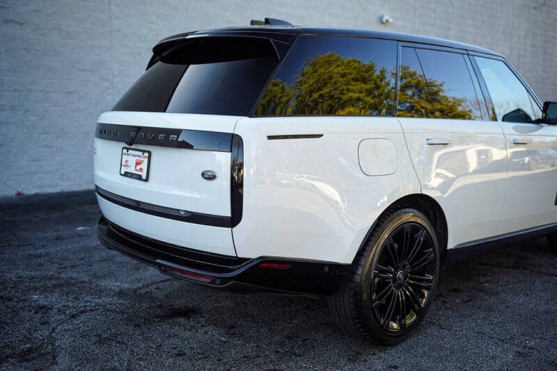 2022 Land Rover Range Rover P400 SE