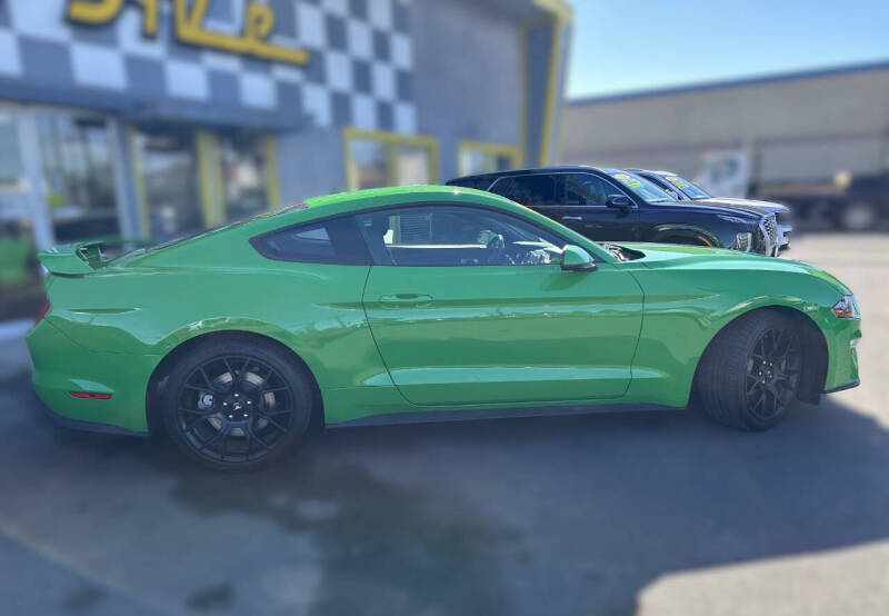 2019 Ford Mustang EcoBoost Premium