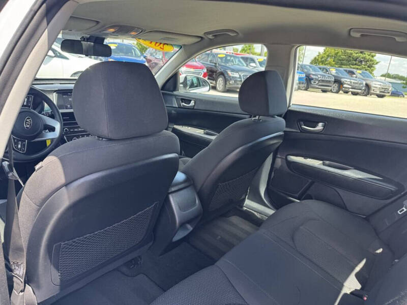 2019 Kia Optima LX