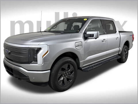 2022 Ford F-150 Lightning Lariat
