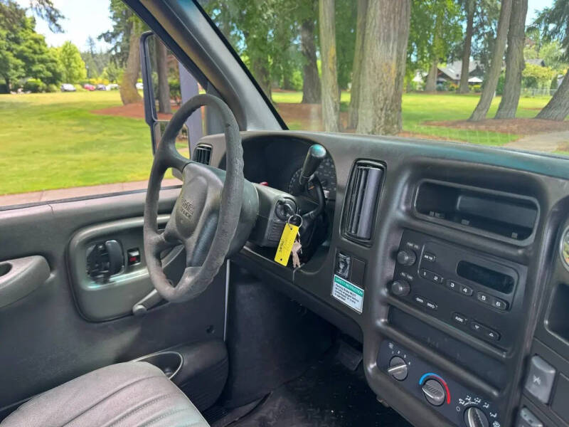 2005 GMC TopKick C4500
