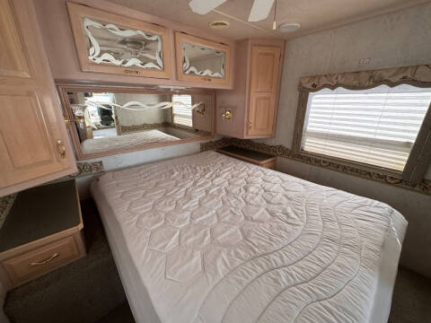 2001 Newmar Dutch Star