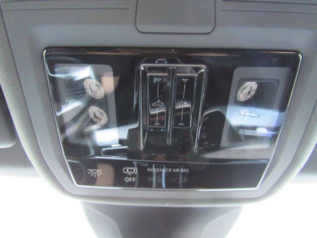 2022 Audi Q4 e-tron quattro Premium Plus 50