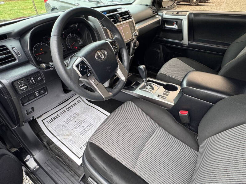 2022 Toyota 4Runner SR5