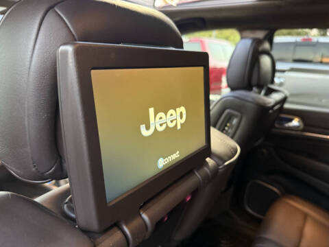 2017 Jeep Grand Cherokee Summit