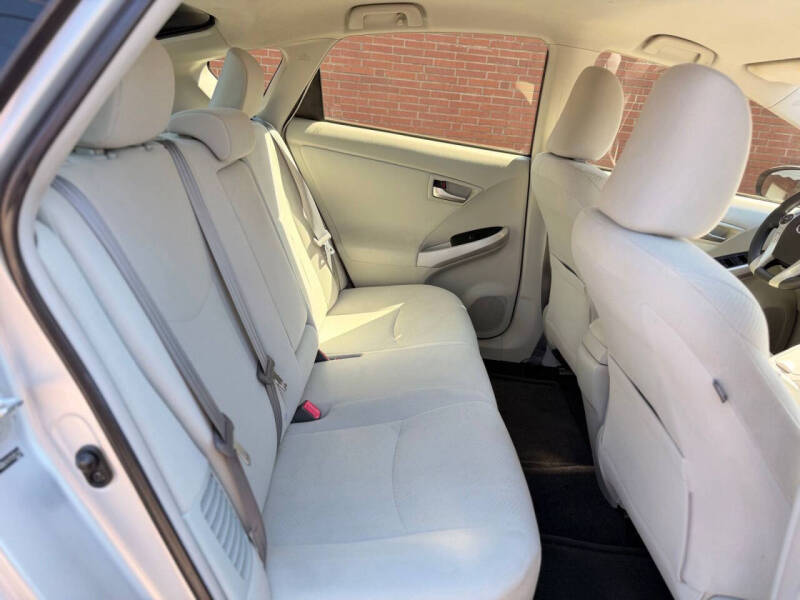 2012 Toyota Prius Two