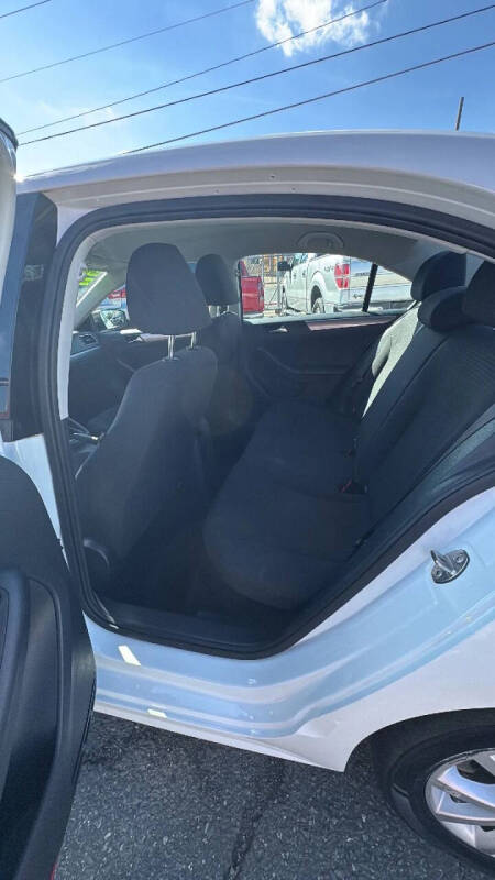 2015 Volkswagen Jetta