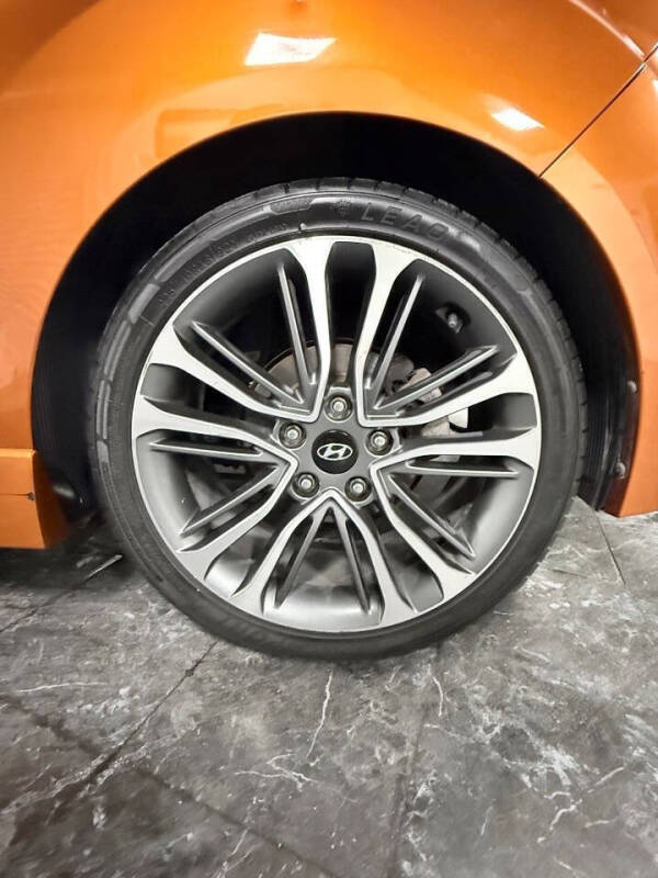 2016 Hyundai Veloster Turbo