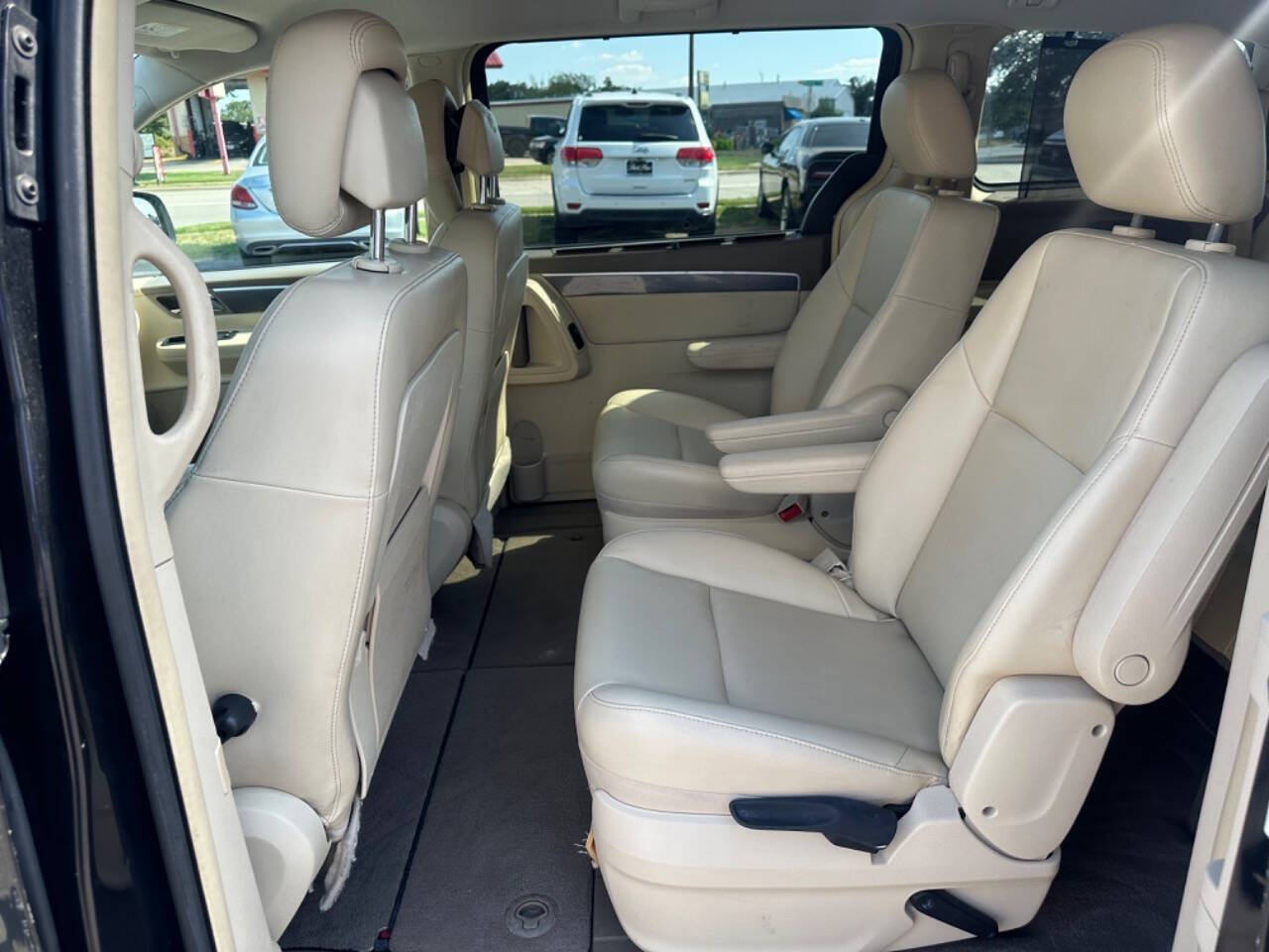 2010 Volkswagen Routan for sale at Auto Haven Frisco in Frisco, TX