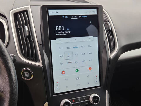 2021 Ford Edge SE
