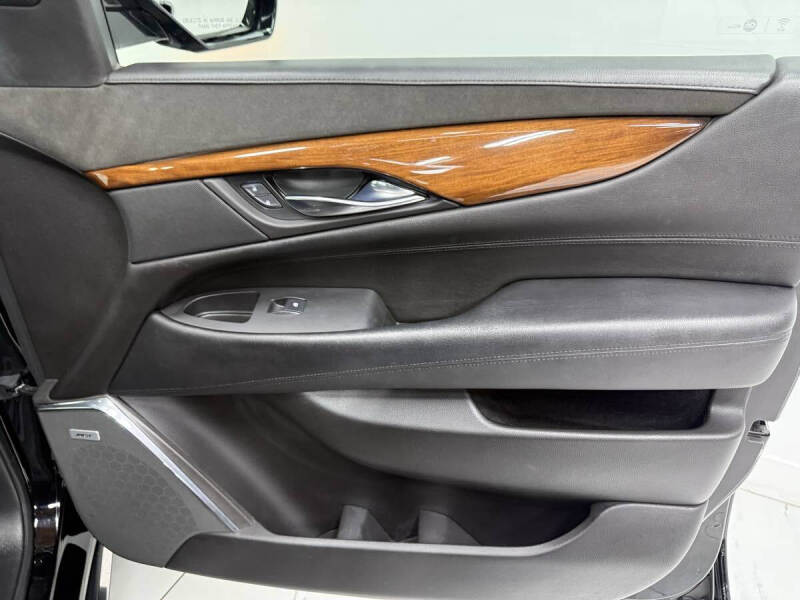 2016 Cadillac Escalade ESV Premium Collection