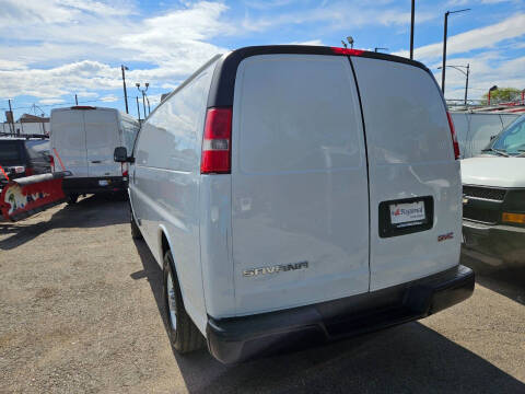 2017 GMC Savana 3500