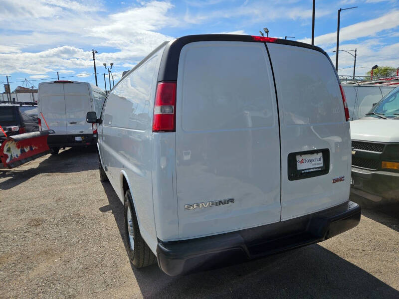 2017 GMC Savana 3500