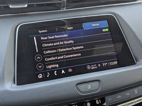 2023 Cadillac XT4 Luxury