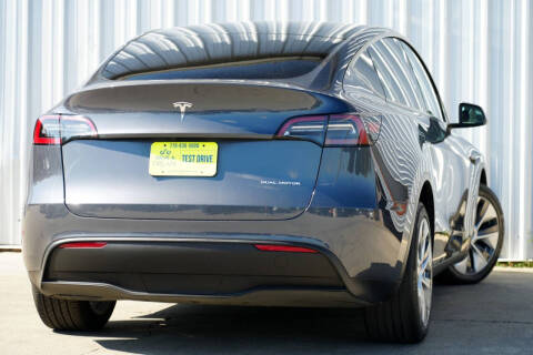 2023 Tesla Model Y Long Range
