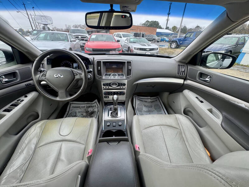 2011 Infiniti G37 Sedan x