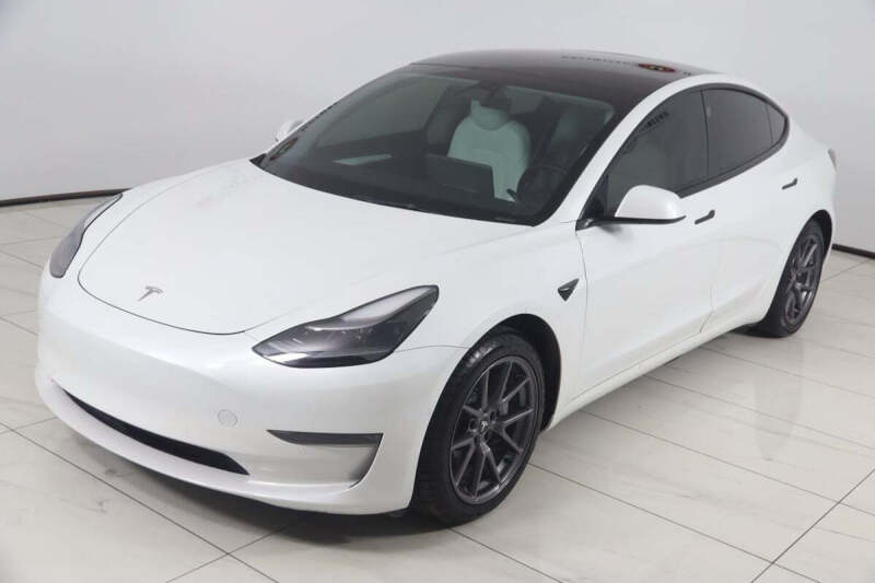 2021 Tesla Model 3 Standard Range Plus