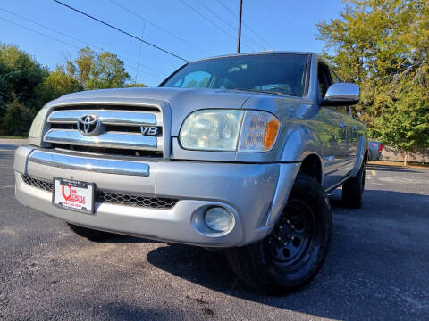 2006 Toyota Tundra for sale at Car Castle 2 in Beach Park IL