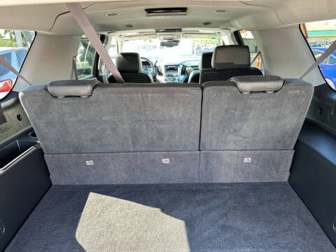 2017 GMC Yukon XL SLT