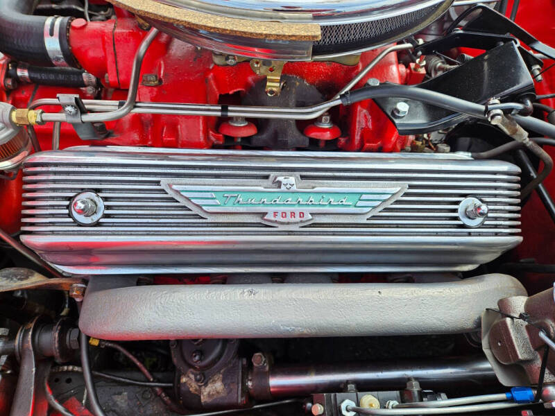 1957 Ford Thunderbird