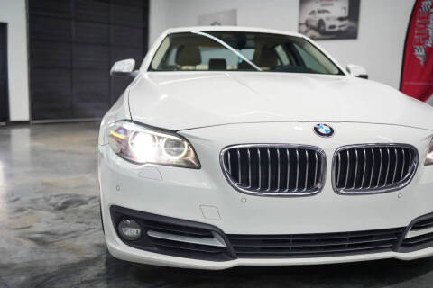 2015 BMW 5 Series 528i