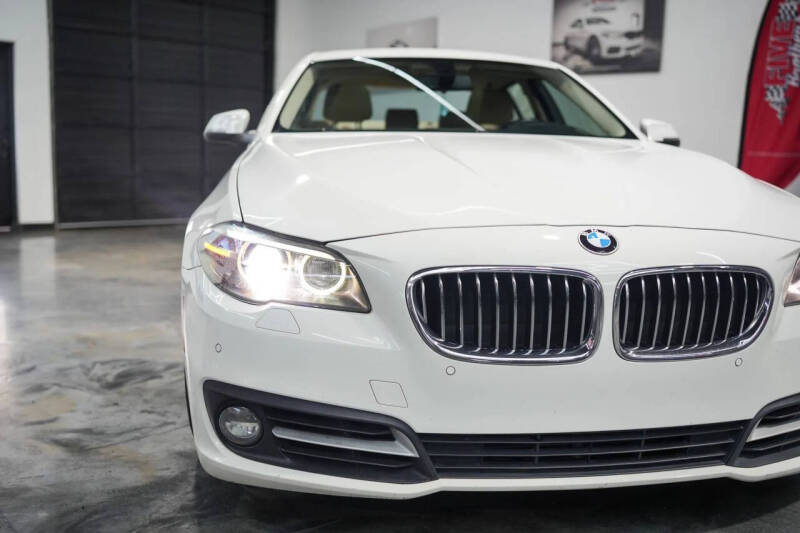 2015 BMW 5 Series 528i