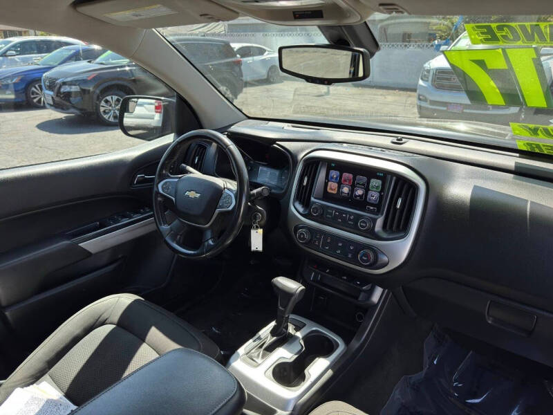 2017 Chevrolet Colorado LT