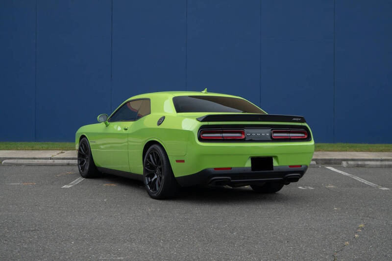 2015 Dodge Challenger SRT Hellcat
