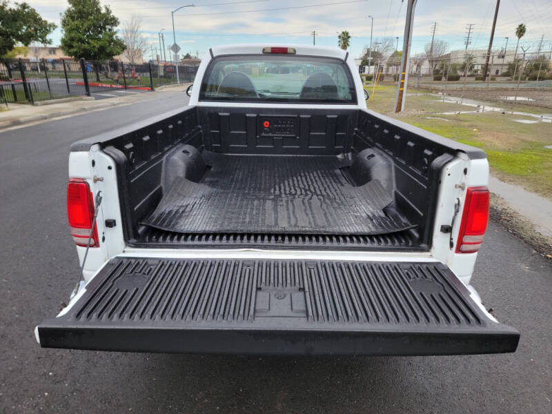 2002 Dodge Dakota SLT
