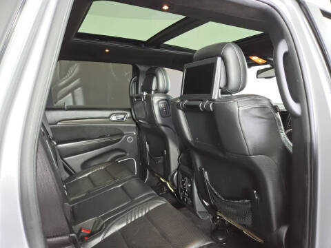 2016 Jeep Grand Cherokee SRT