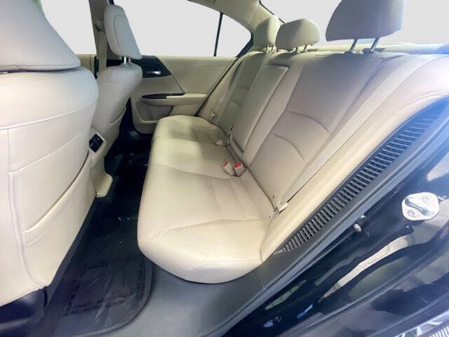 2017 Honda Accord Hybrid EX-L