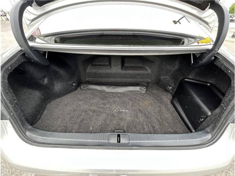 2013 Lexus ES 300h