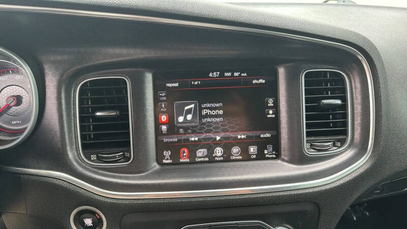 2016 Dodge Charger SXT