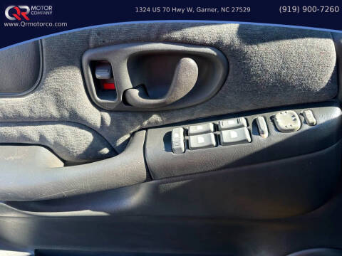 2004 Chevrolet Blazer LS