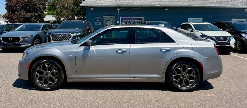 2016 Chrysler 300 S