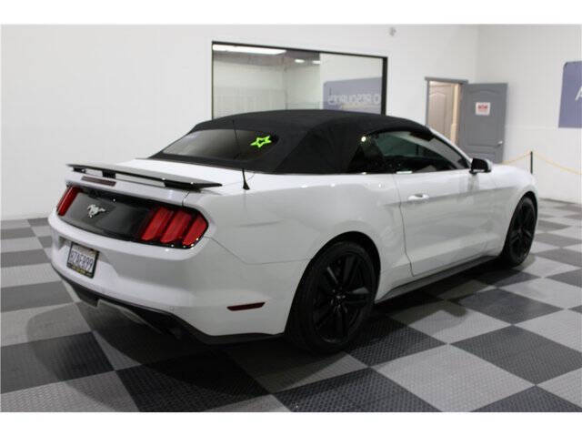 2016 Ford Mustang EcoBoost Premium
