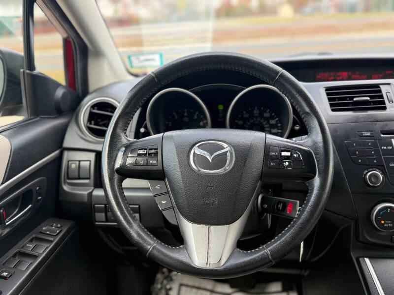 2013 Mazda MAZDA5 Touring