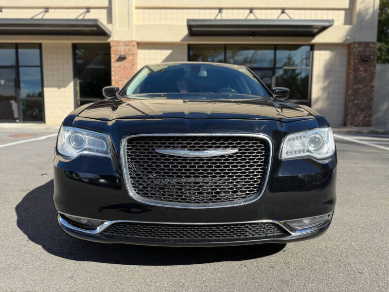 2018 Chrysler 300 Limited