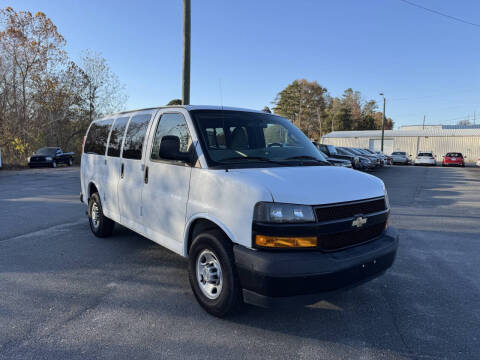 2020 Chevrolet Express LS 2500