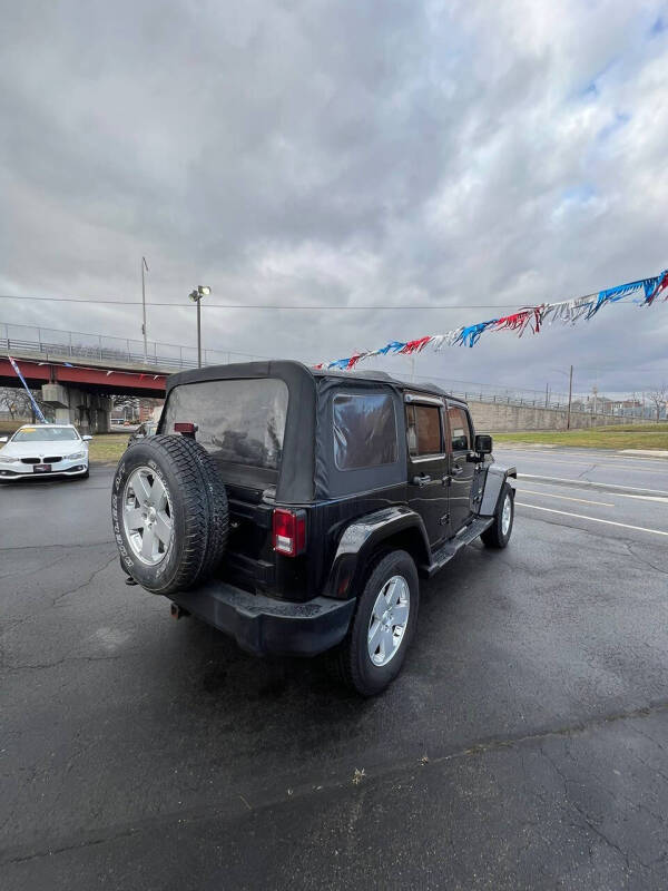 2012 Jeep Wrangler Unlimited Sahara