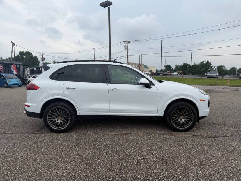 2017 Porsche Cayenne